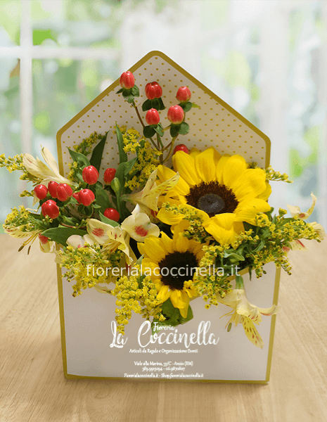 Flower Letter di Girasoli + Fiori Misti