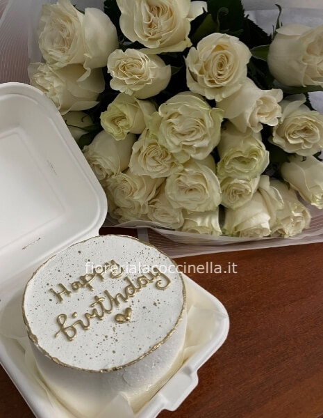 STANDARD ROSE BIANCHE + LAMBERTH CAKE